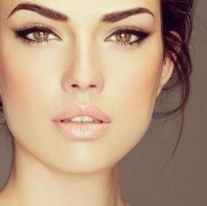 10 Estilos Festivos de Maquillaje para Navidad10