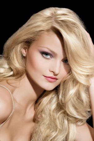 como tenir el pelo oscuro sin blanqueador